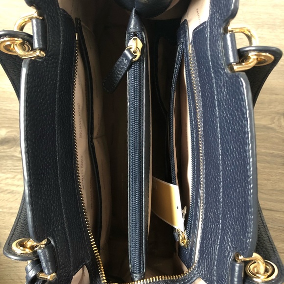 Michael Kors Navy Blue Purse - Picture 3 of 9